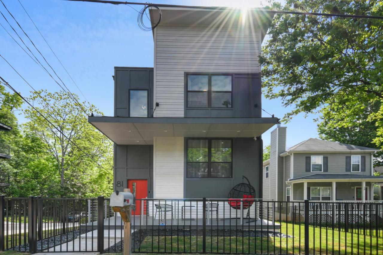 The Red Door - Ultra Modern Atlanta Home - Designedbydom Exteriör bild